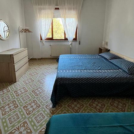 Casa Palma - 300Mt Dal Mare Apartment Marina di Massa Luaran gambar
